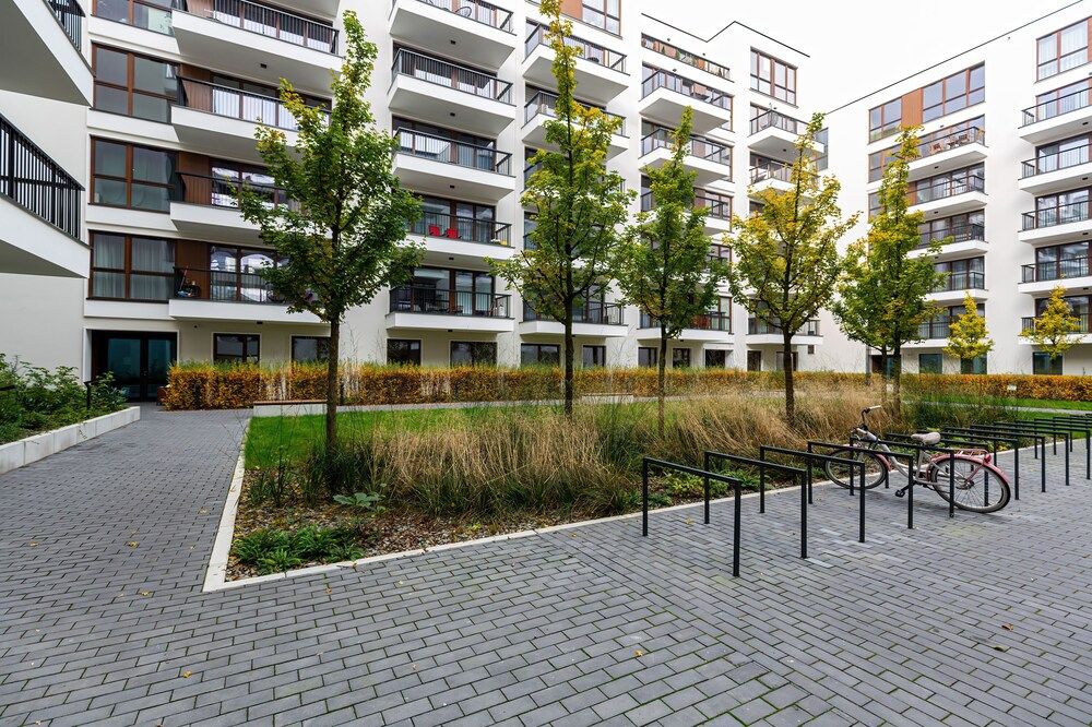 undefined Krochmalna Apartment Warsaw by Renters 2