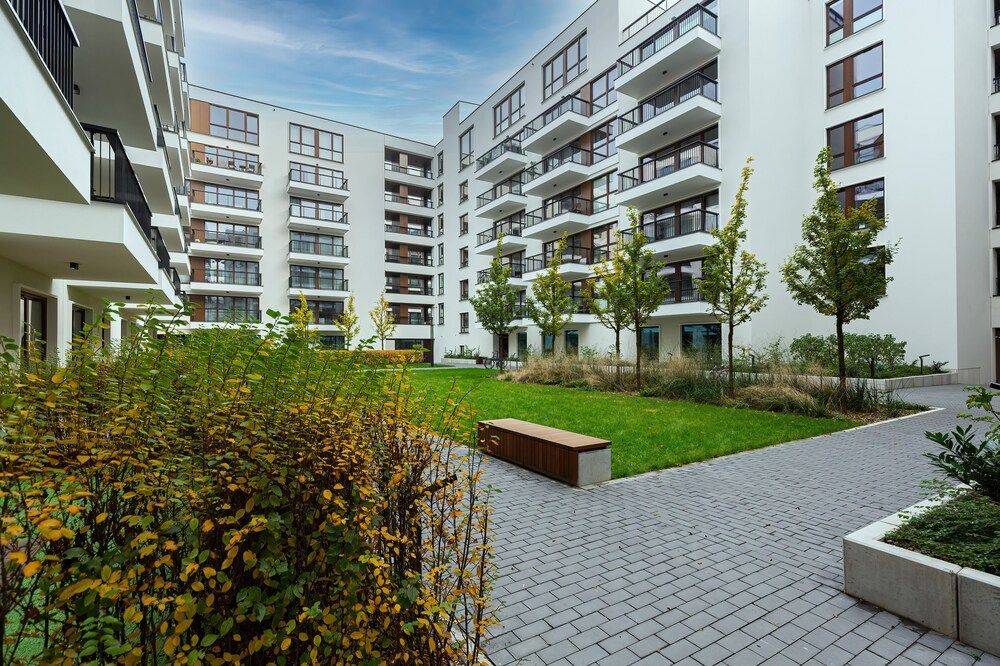 undefined Krochmalna Apartment Warsaw by Renters 3