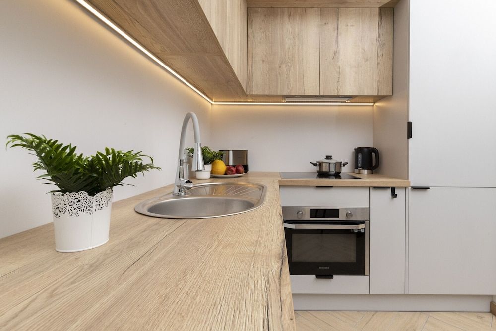 undefined Krochmalna Apartment Warsaw by Renters 9