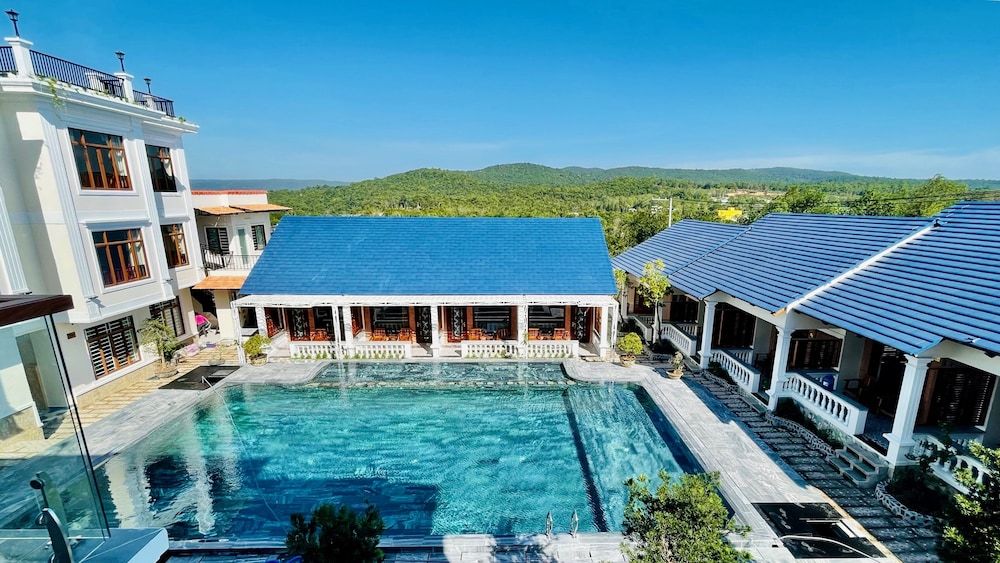 undefined THE LANDING RESORT PHU QUOC 9