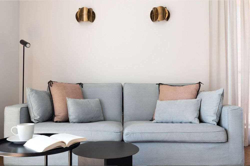 Flatbook City Center SPA  Chmielna 73 Family Apartment, 1 Bedroom, Balcony, River View 4