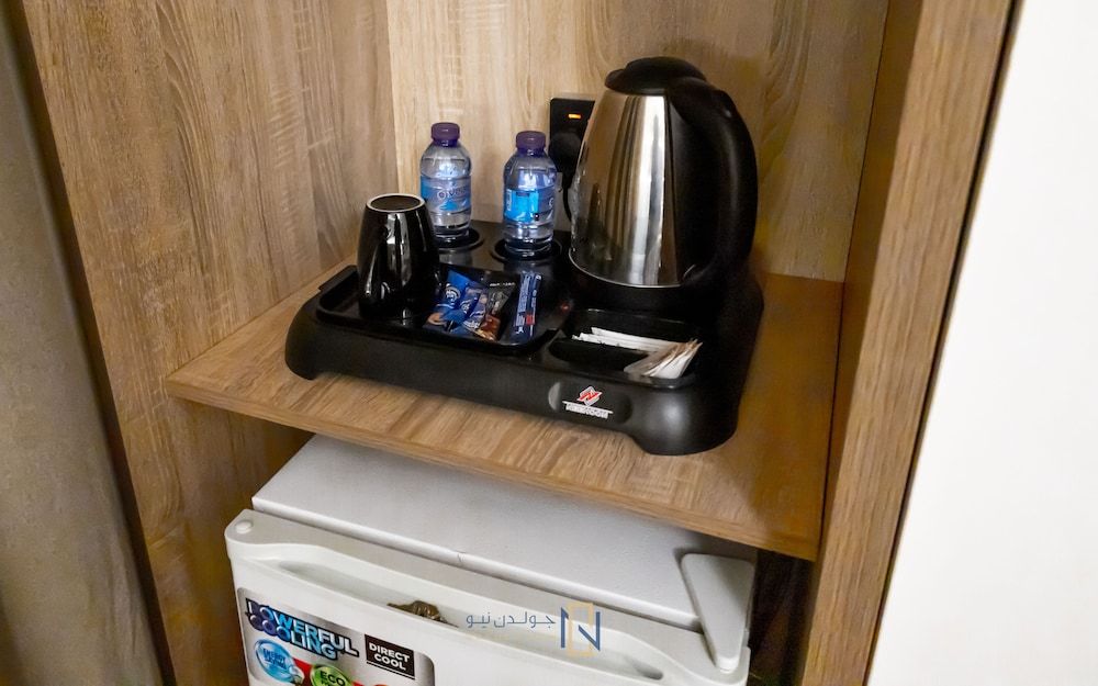 Golden New Quraish Deluxe Room, 1 King Bed, City View 6