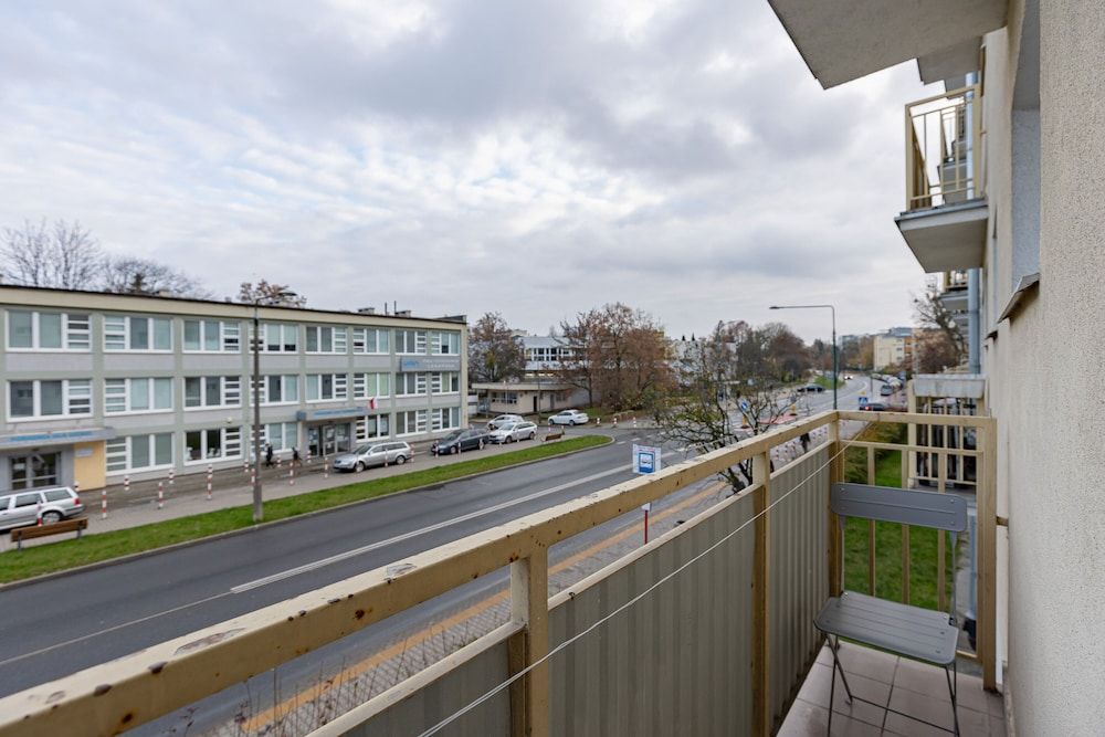 Warsaw Apartment Elekcyjna by Renters Apartment, 2 Bedrooms, Balcony 17