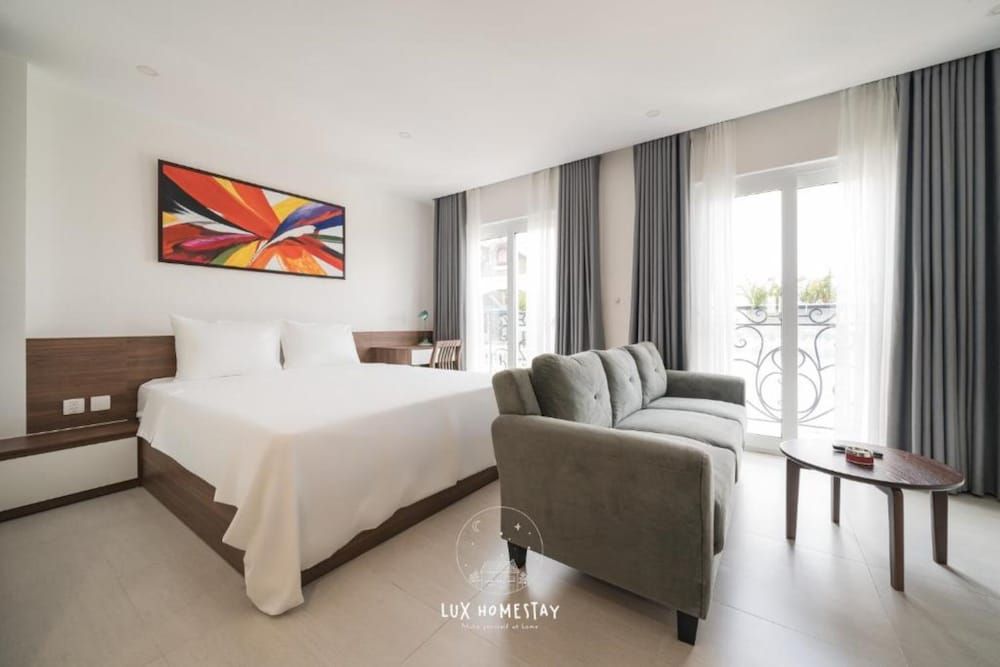 undefined Lux Westlake Studio 9