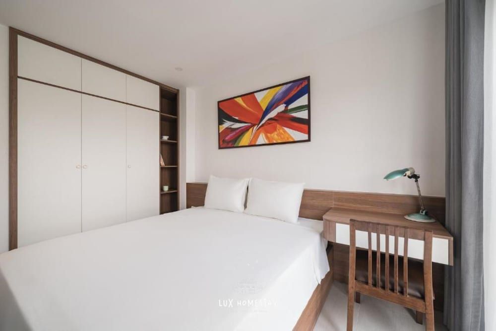 undefined Lux Westlake Studio 10