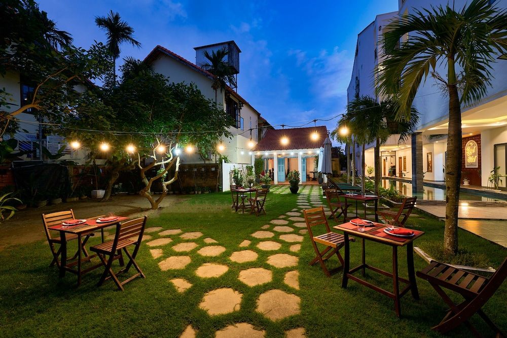 undefined Legend Oasis Boutique Hoi An Hotel 4