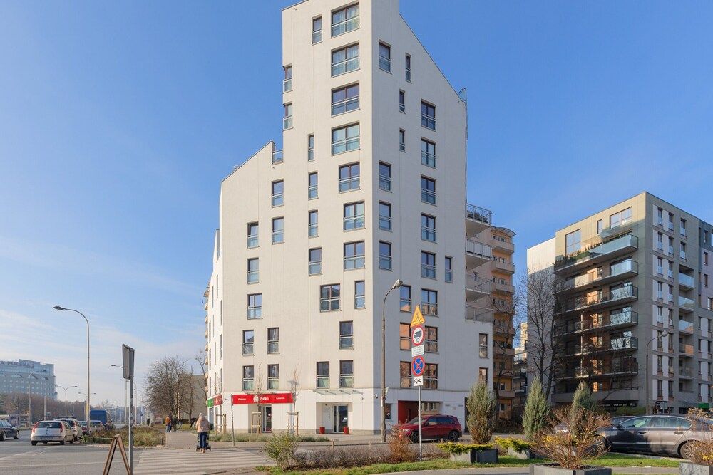 undefined Warsaw Apartment Home Office by Renters 2