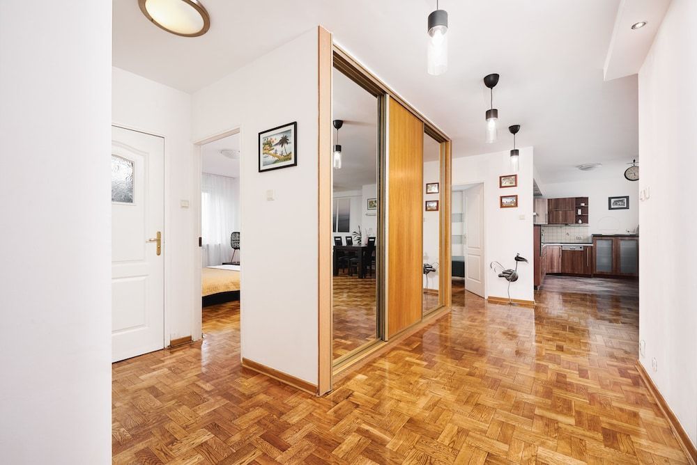 undefined Lumina lux apartment near Złote Tarasy 10