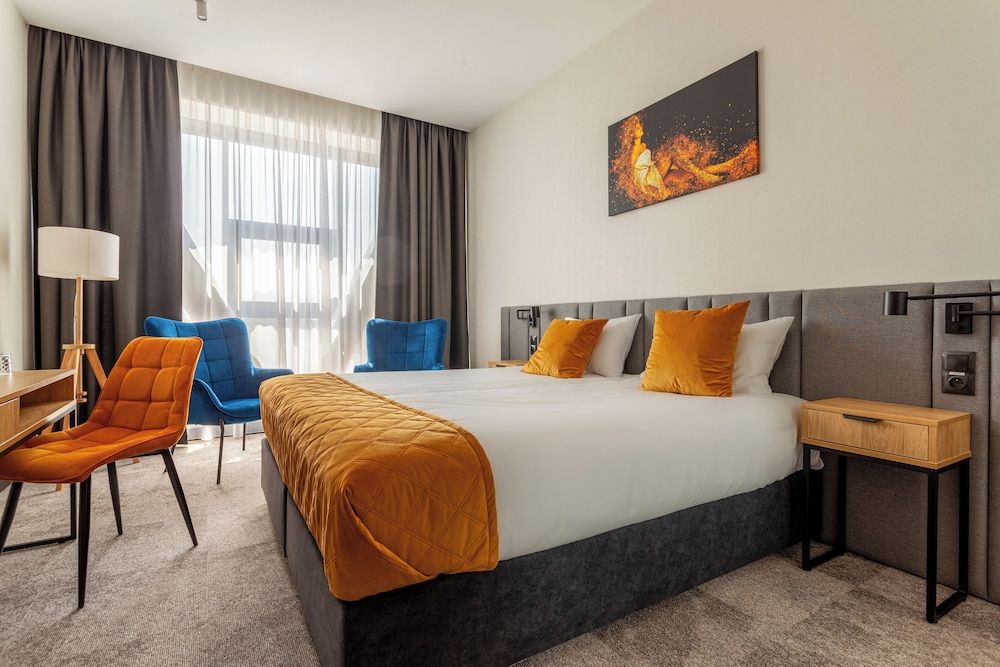 undefined Hotel Sante 2