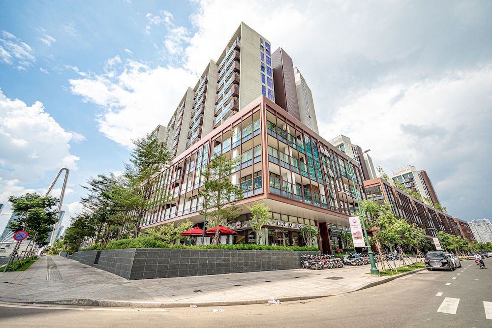 undefined The Galleria Residences 9