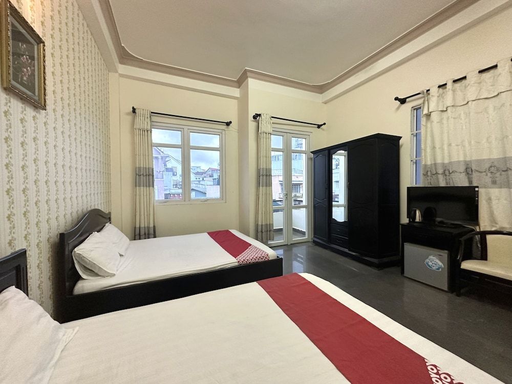 OYO 1172 Tai Loc Hotel Deluxe Room, 2 Double Beds 2