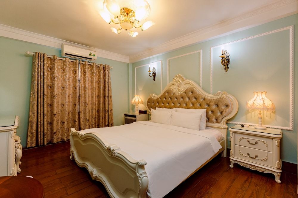 undefined Super OYO Capital O 1173 Le Grand Hanoi Hotel - The Ruby 2