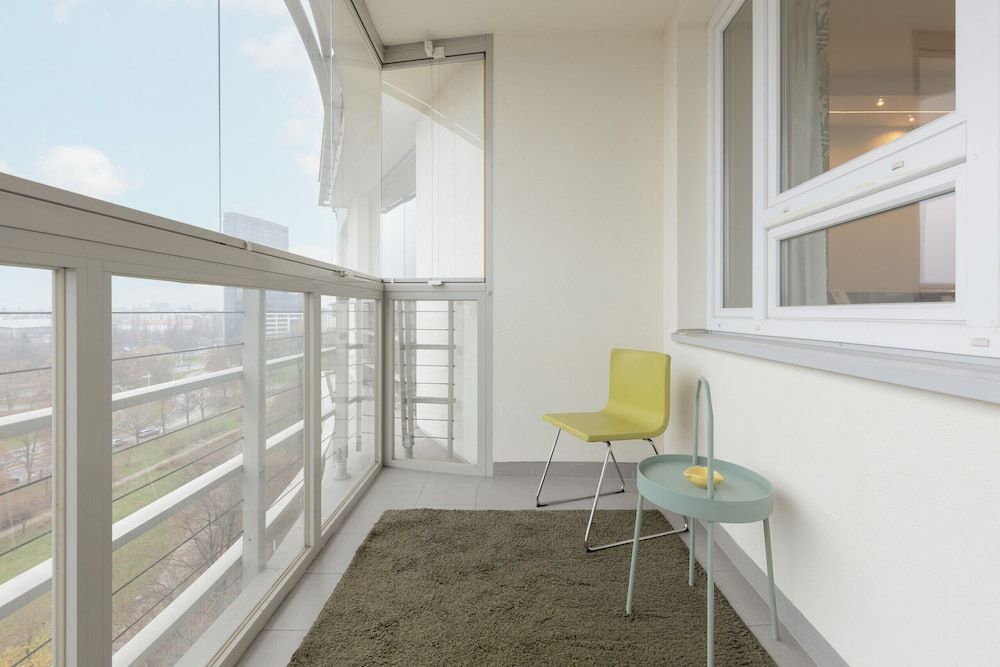 Warsaw Słomińskiego by Renters Apartment, 2 Bedrooms, 2 Bathrooms 14