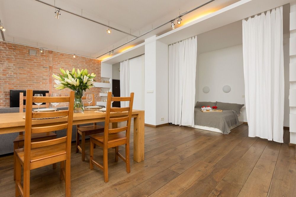 undefined Studio Al.niepodległości by Renters 4