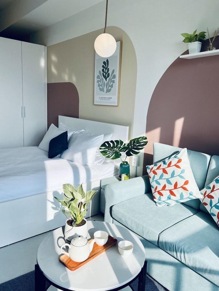 undefined EEM Apartments Central 3