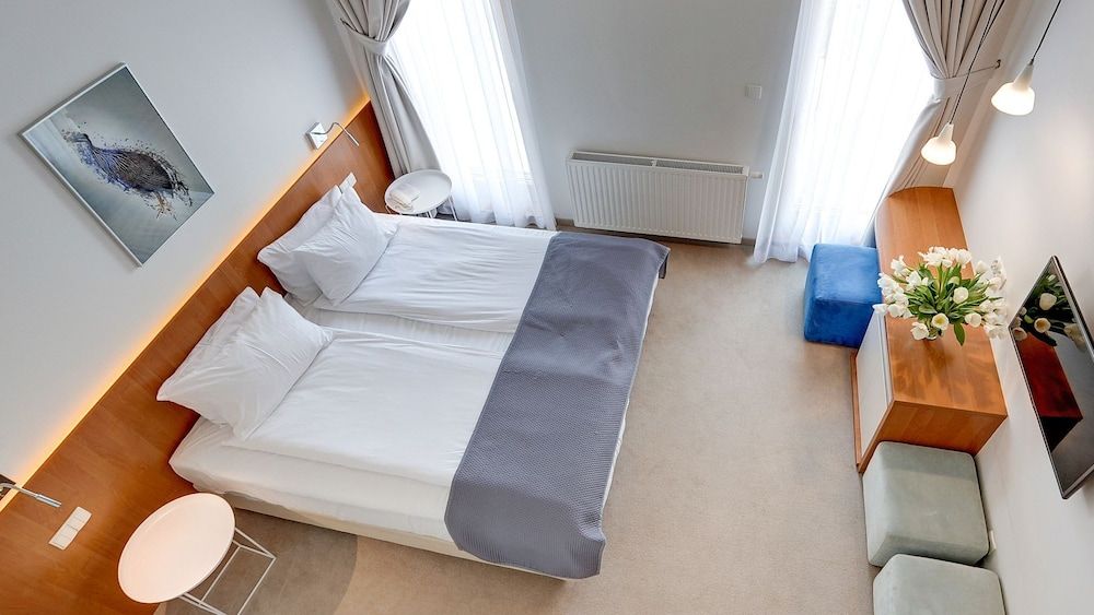 Villa 21 Classic Room 2