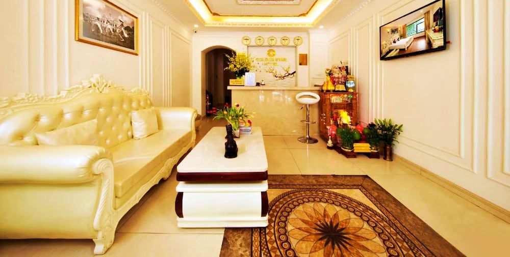 undefined HANZ Gold Hotel 6