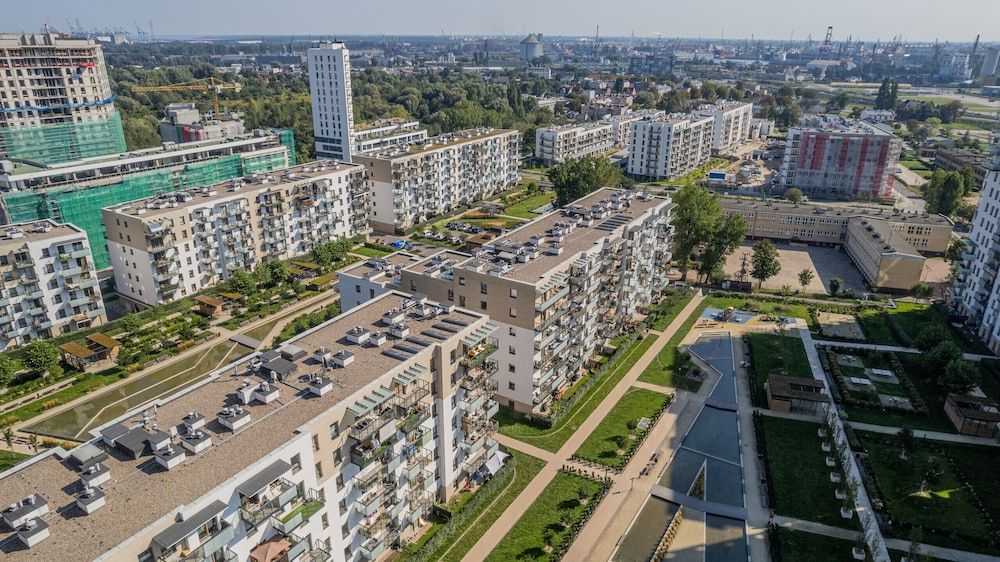 undefined Gdańsk Nowa Letnica Apartment by Renters 6