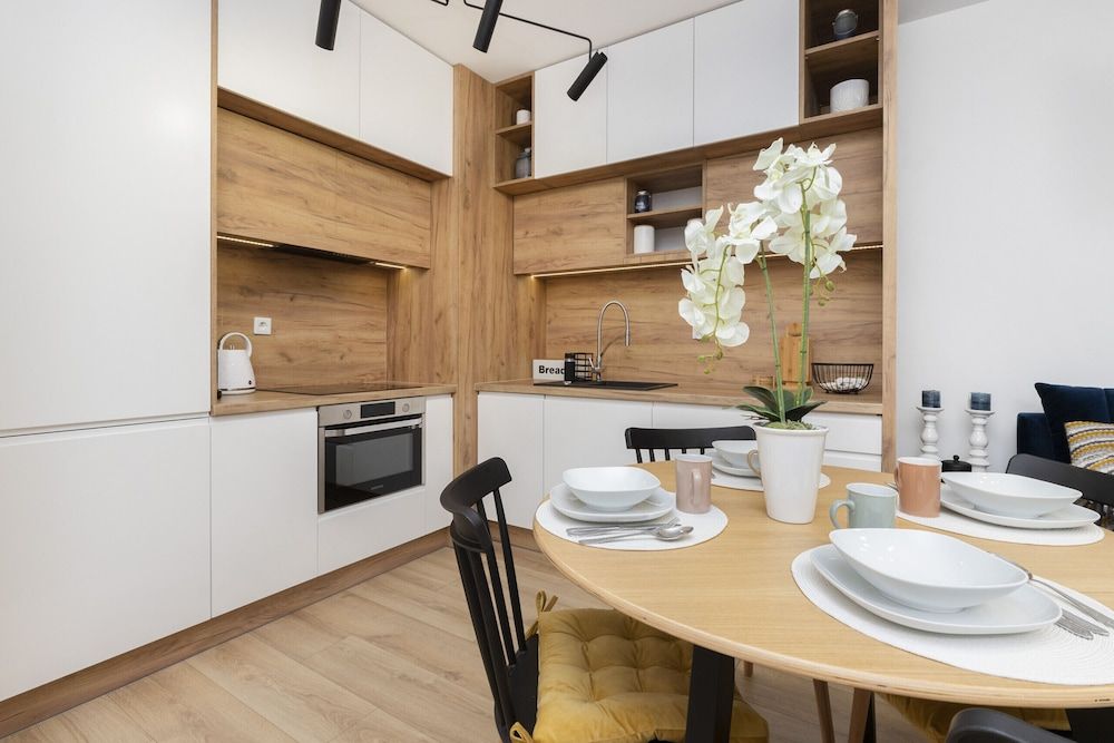 Gdańsk Nowa Letnica Apartment by Renters Apartment, 1 Bedroom, Balcony 5