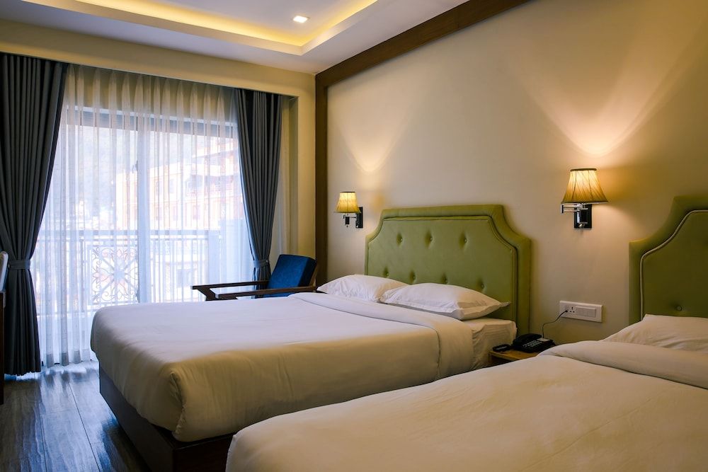 Hotel Fewa Trip Deluxe Twin Room 3