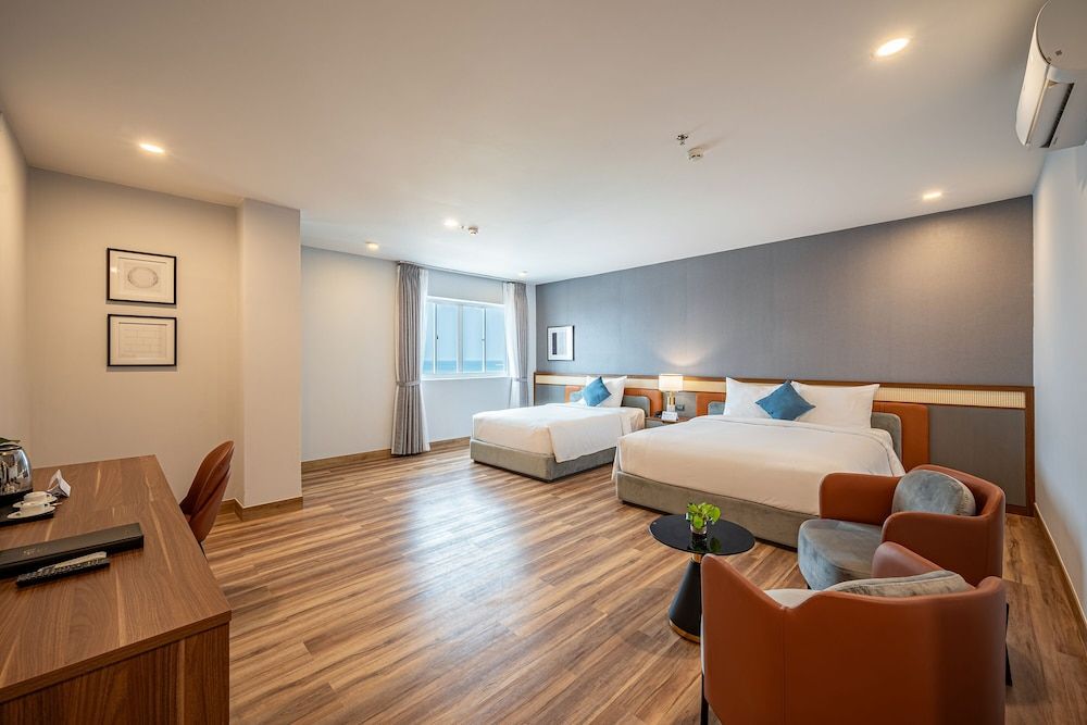 undefined TAHITI CENTRAL HOTEL 2