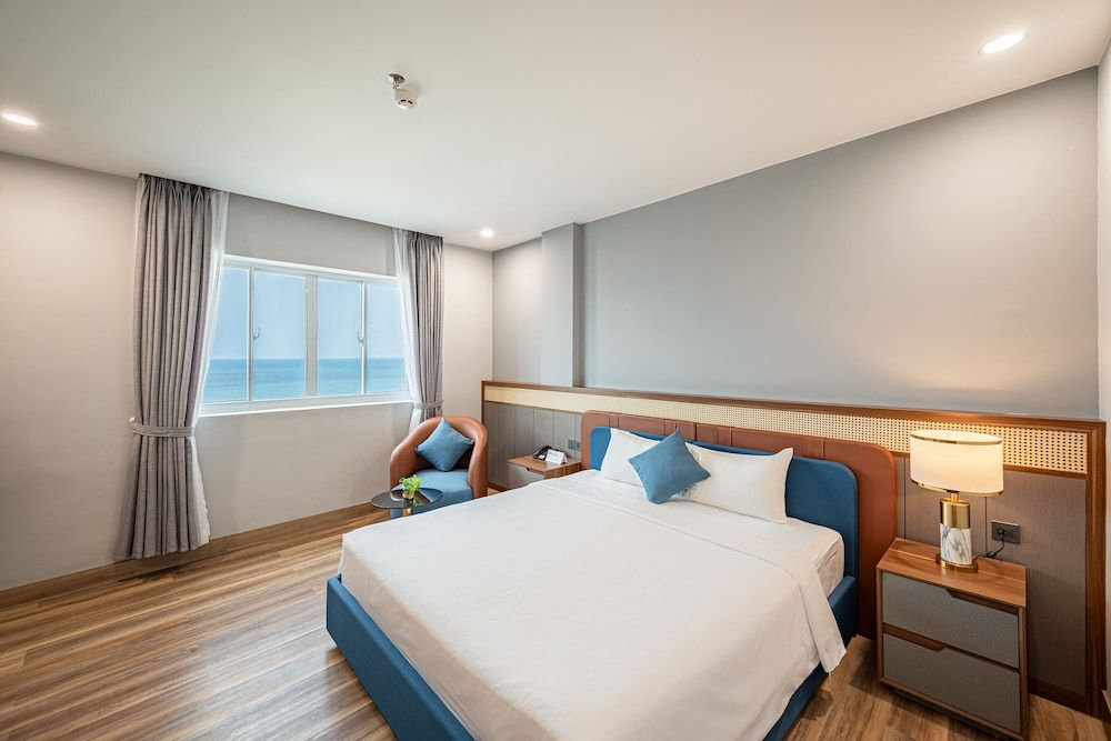 undefined TAHITI CENTRAL HOTEL