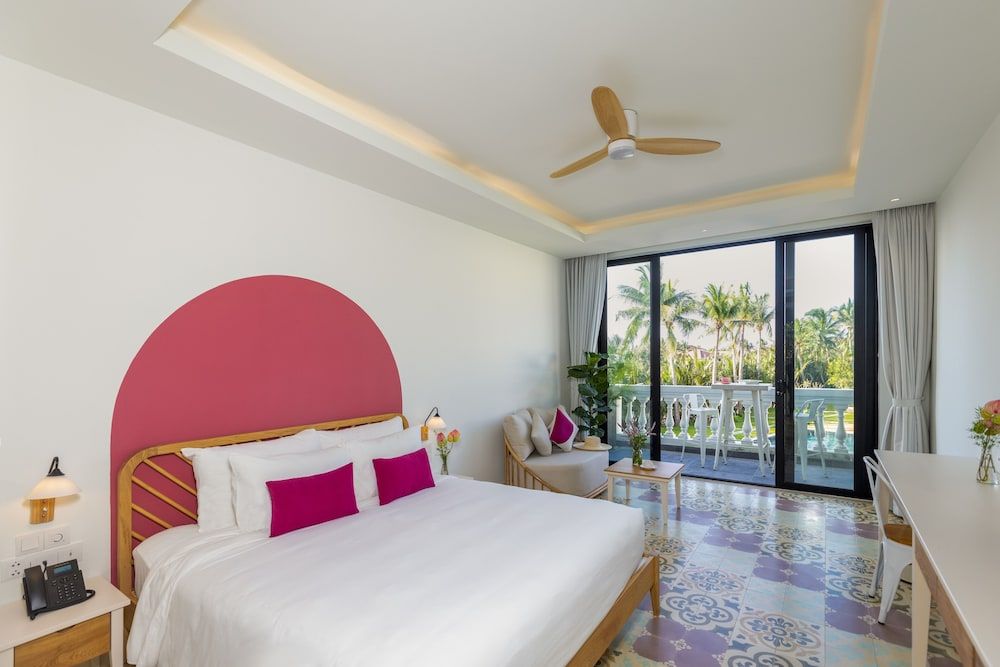 undefined Moodhoian Riverside Resort & Spa