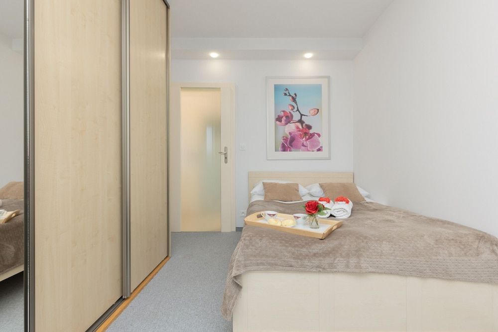 undefined Warsaw Ochota Korotyńskiego by Renters 7