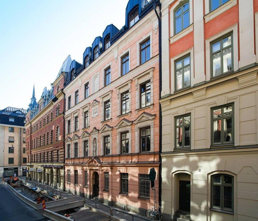 undefined Beautiful 1-bed Apartment in Stockholm 2