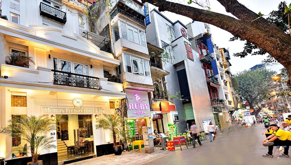 undefined HANZ Memories Premiere Hotel 2