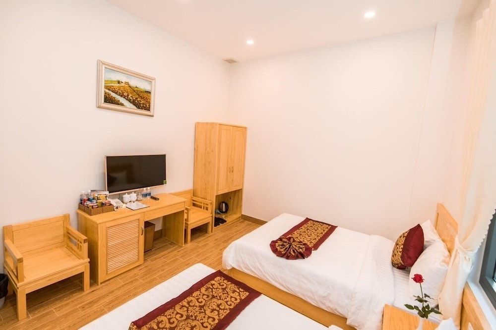 undefined Minh Nhat Tan Hotel 9