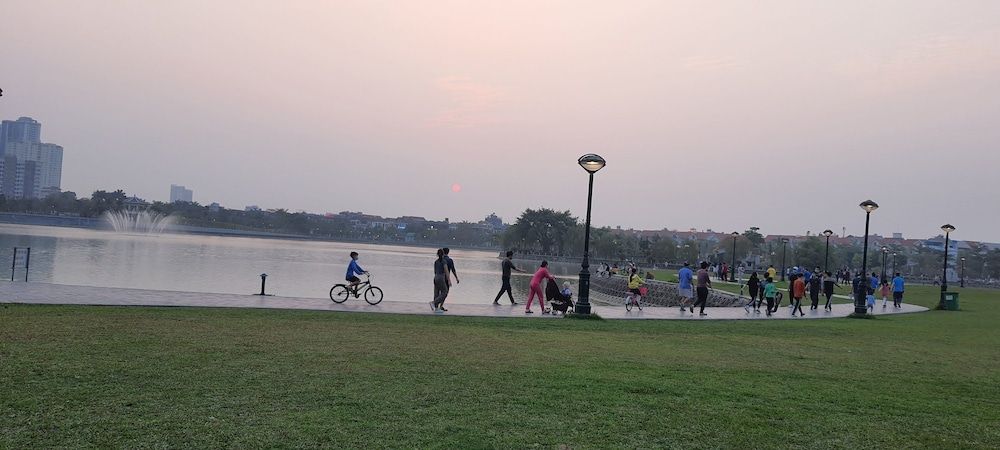 undefined A Great Headline Will Catch the eye of Guests When They see Your Property in sea 4