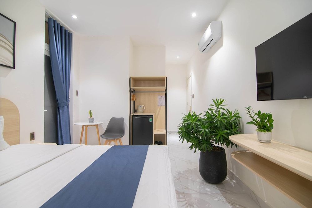 undefined Bin Bin Hotel 8 - Near Sunrise City