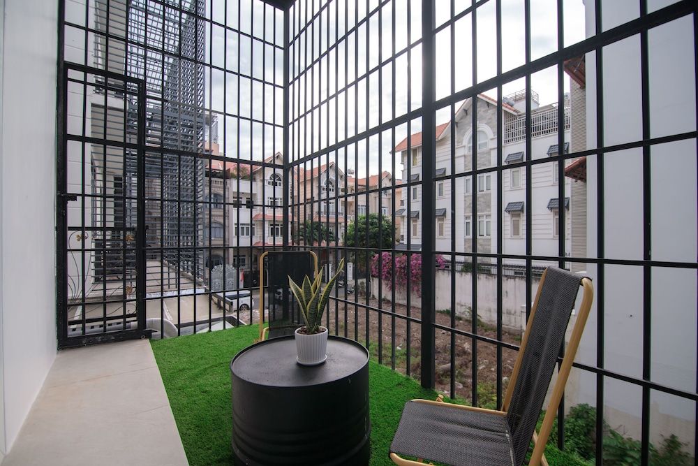 undefined Bin Bin Hotel 8 - Near Sunrise City 8