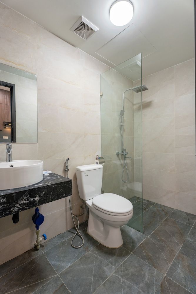 undefined Granda Lake View Hotel & Apartment 5