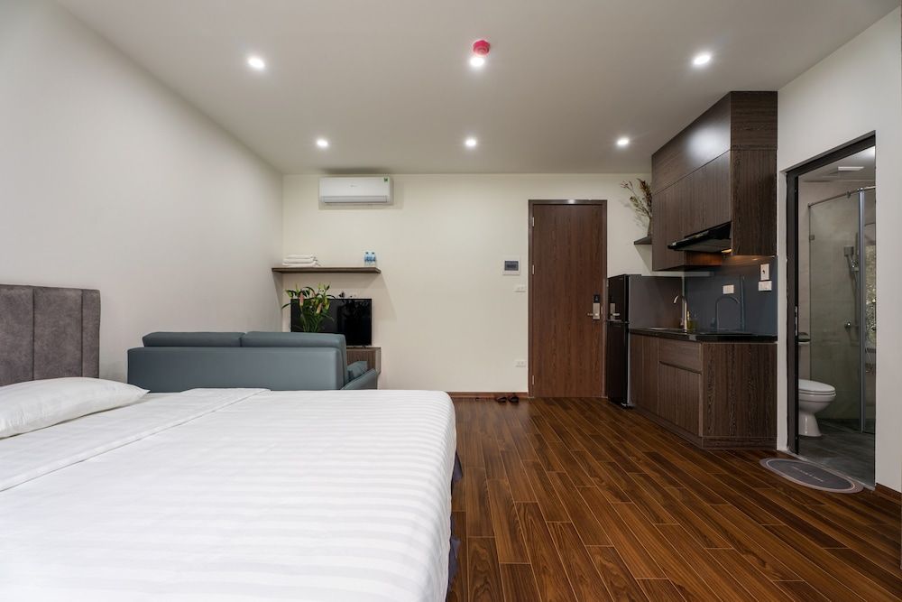 undefined Granda Lake View Hotel & Apartment 9