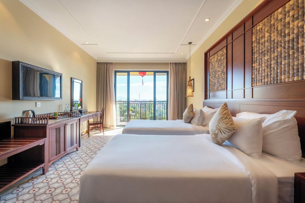 Ahoy Hoi An Boutique Resort & Spa Deluxe Pool View with Balcony 4