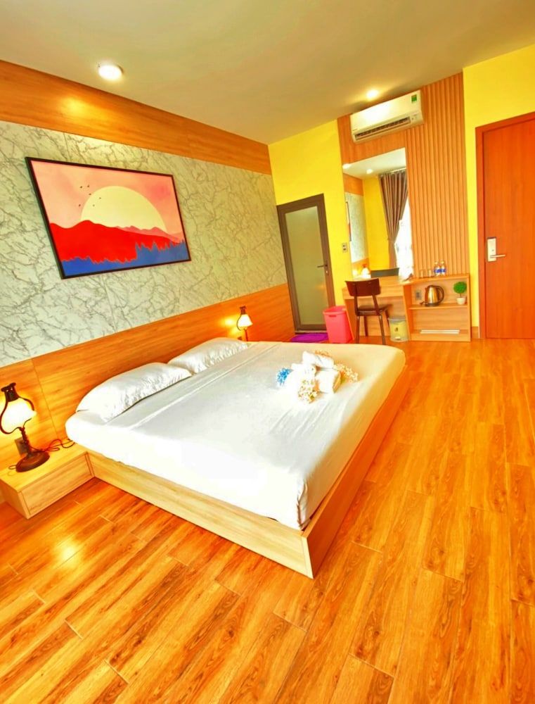 undefined S79 Power Mia RiverFront 9