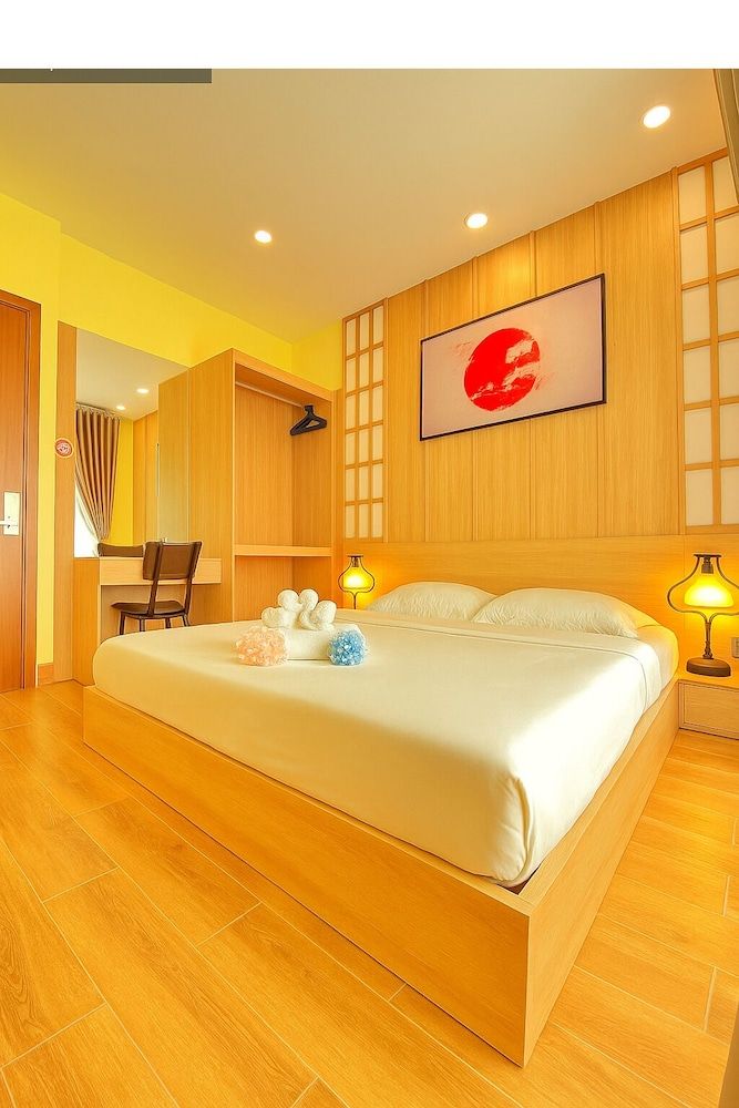 S79 Power Mia RiverFront Superior Double Room