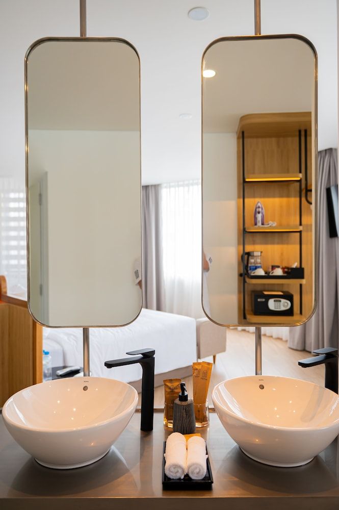 undefined PĀMA Boutique Hotel & Bistro Danang 9