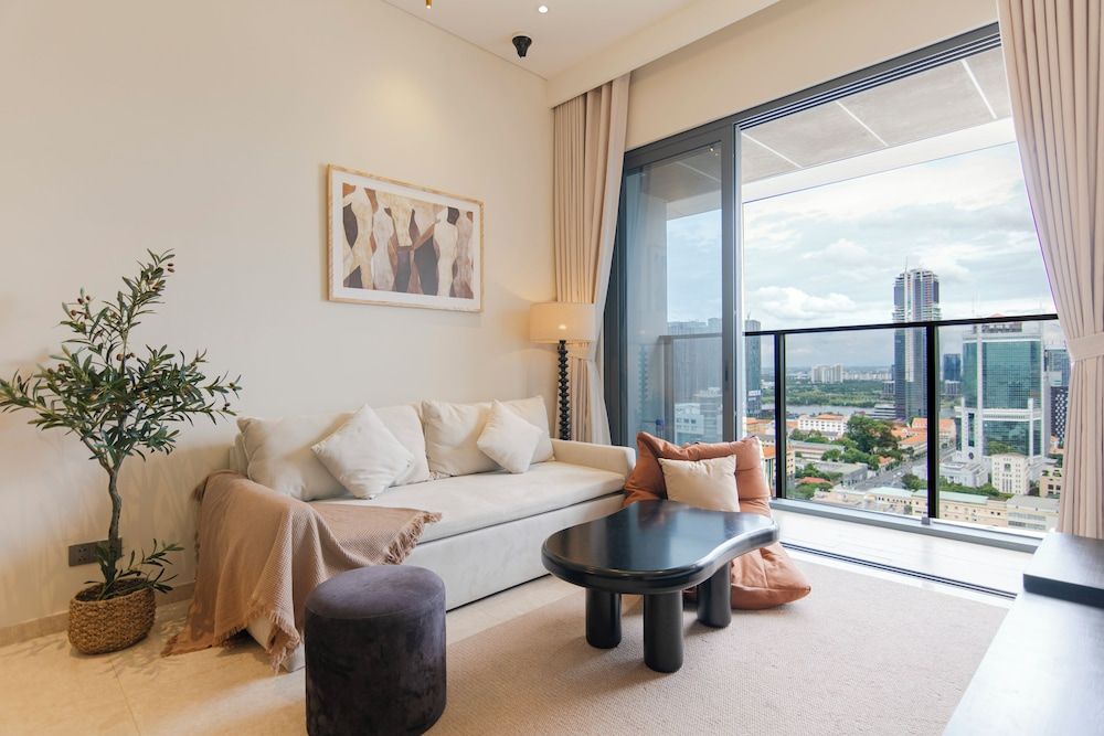 Le Places The Luxury MarQ Saigon Apartment