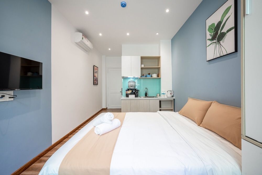 undefined Cozrum Homes - Winter Corner 9