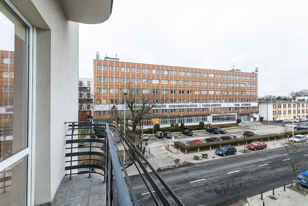 undefined Super Apart Chelmska 9 7