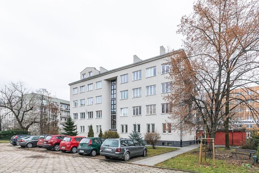 undefined Super Apart Chelmska 9 9