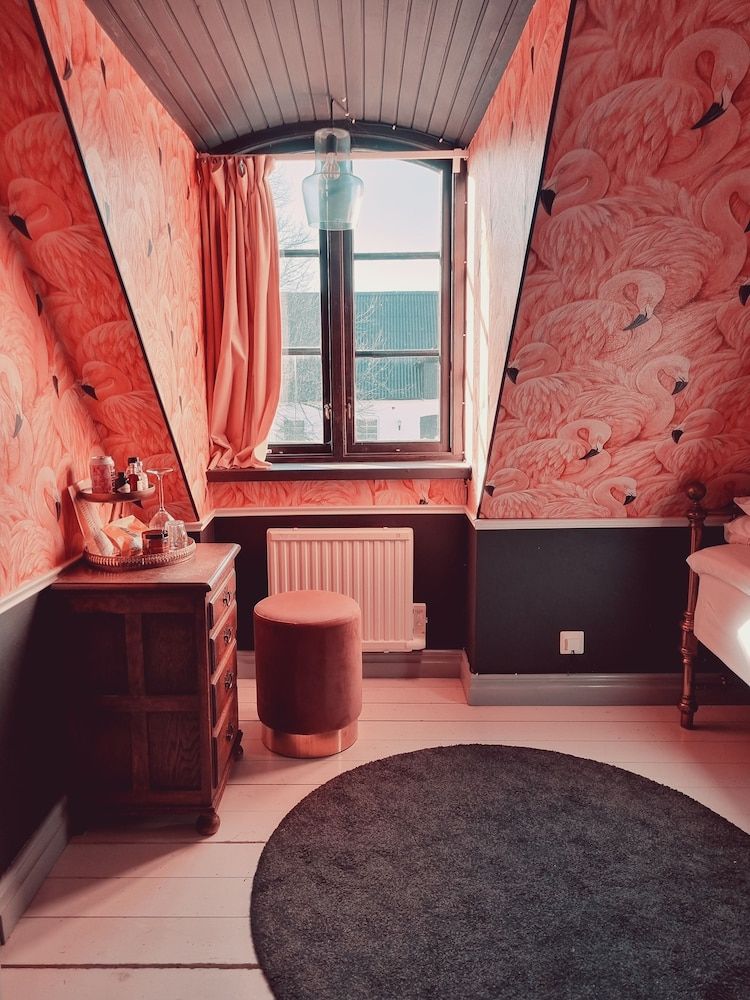 Weinbergs hotel Single Room 3