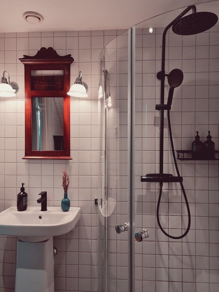 Weinbergs hotel Standard Double Room 4