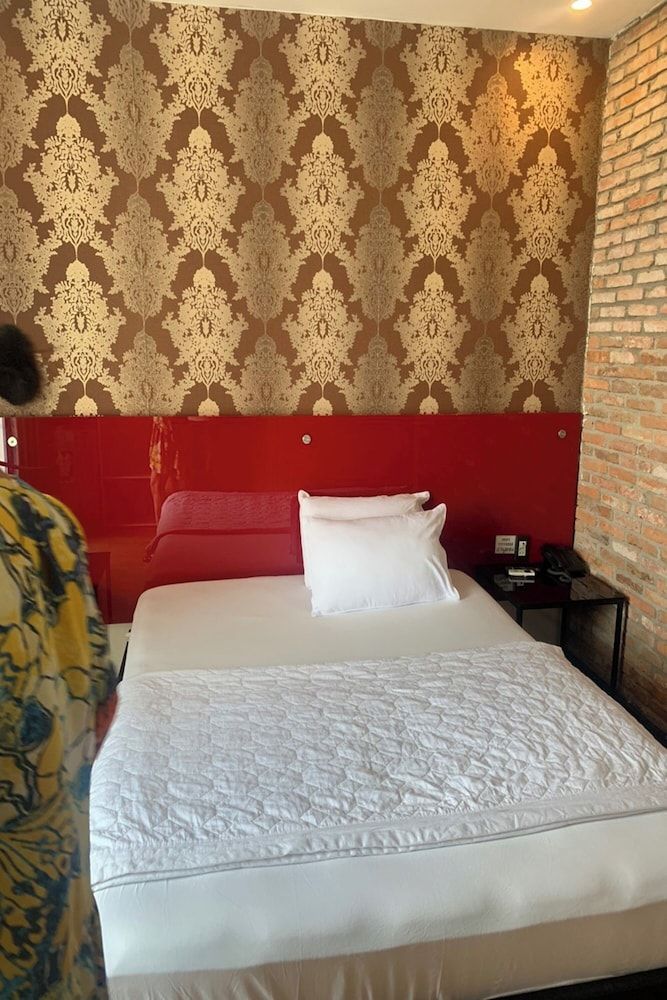 undefined Gia Huyen Hotel 10