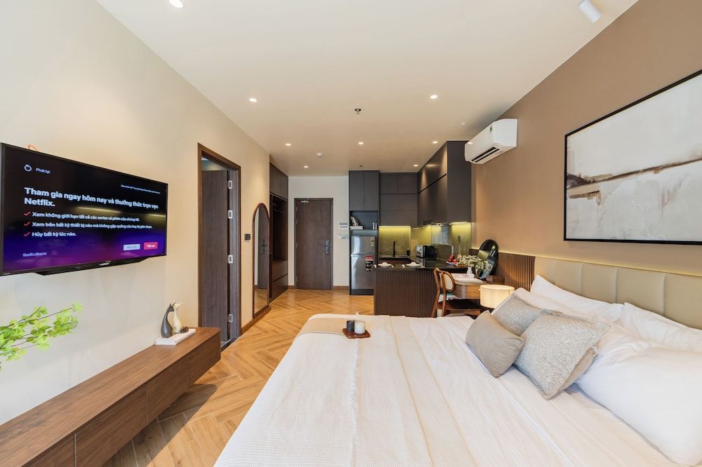 Premium Studio, 1 King Bed