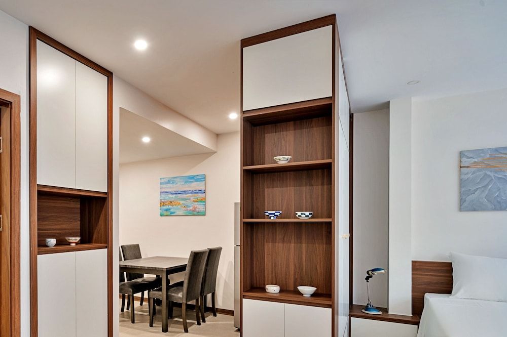 HANZ LUX Hotel & Apartment Hanoi Comfort Apartment, 1 Queen Bed, Kitchen, Lakeside 18