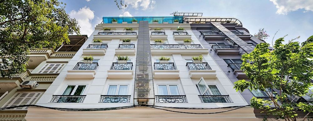 undefined HANZ LUX Hotel & Apartment Hanoi 3